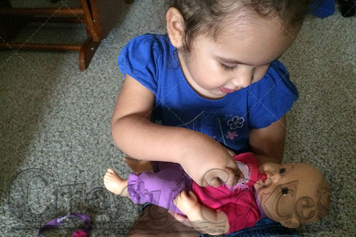 Kaylee feeding her new baby girl Kaylee feeding her new baby girl