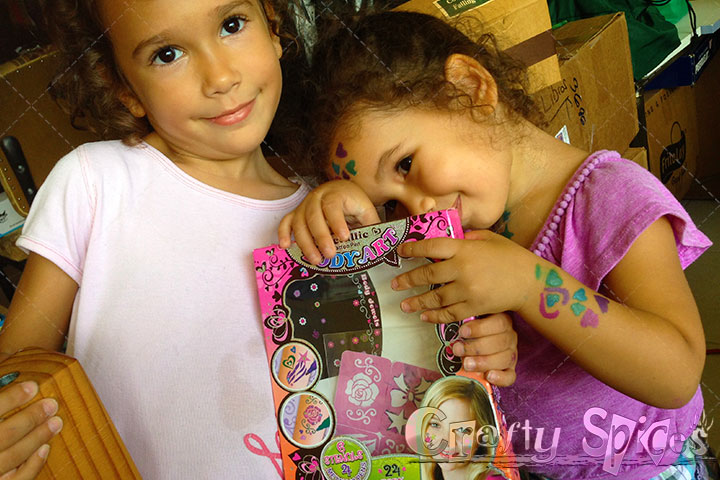 Kaylee and Kira with a new play tattoo set Kaylee and Kira with a new play tattoo set